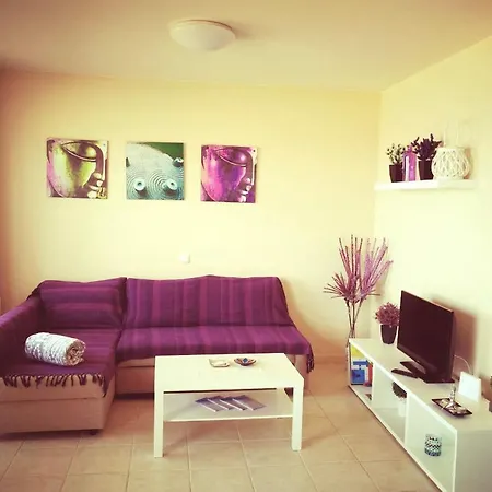 Ana Apartamento
